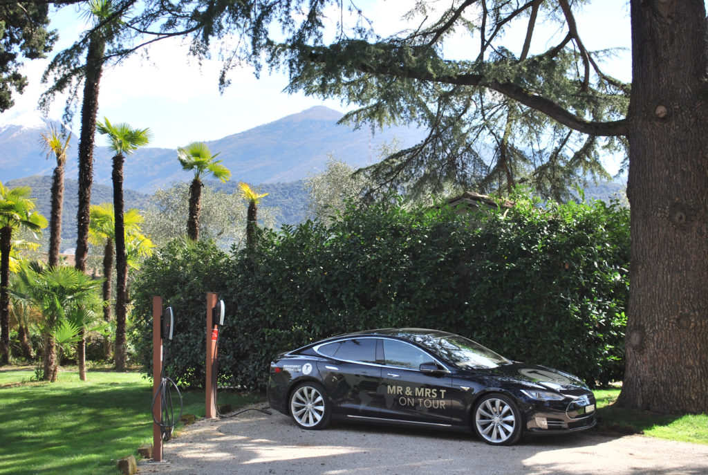 Lido Palace Tesla Destination Charger