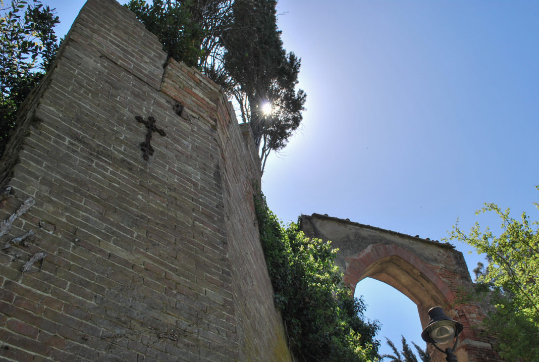 City wall of Certaldo