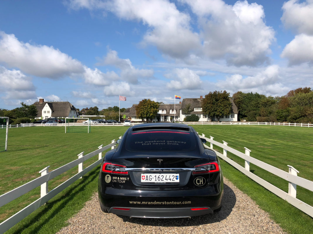 benen-diken-hof-driveway